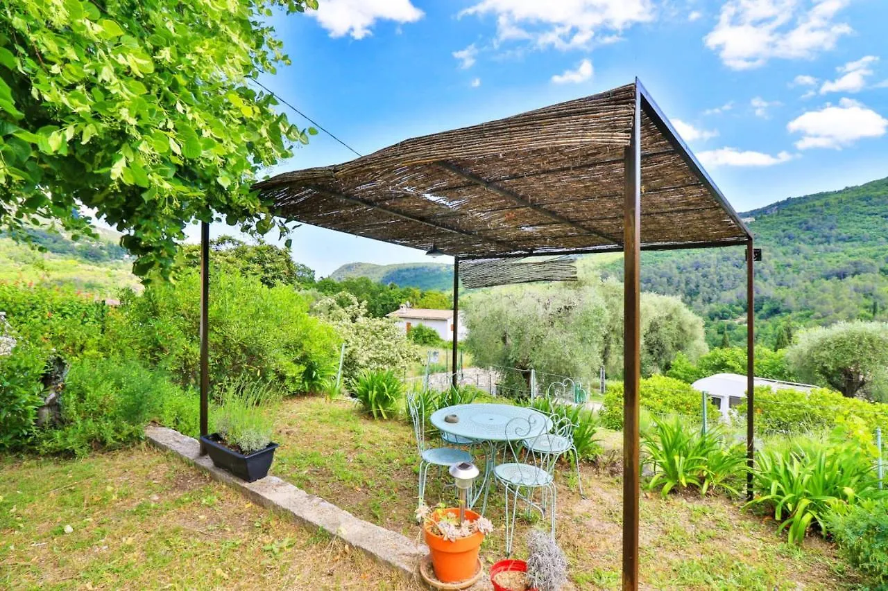 Appartement Charmant Avec Vue Sur La Montagne 40 M² Le Bar Sur Loup France