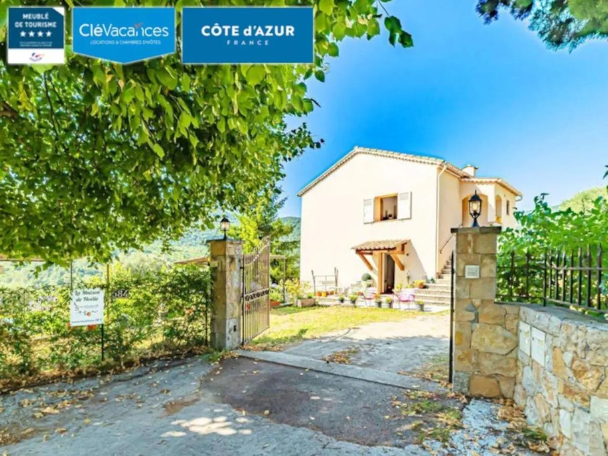 Appartement Charmant Avec Vue Sur La Montagne 40 M² Le Bar Sur Loup